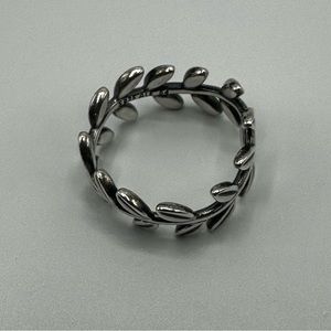 Pandora Wreath Leaf Ring Size 52